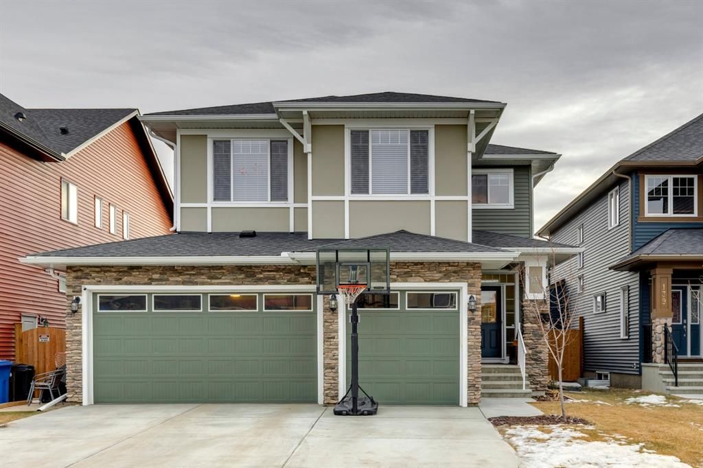 I have sold a property at 135 Kinniburgh ROAD in Chestermere
